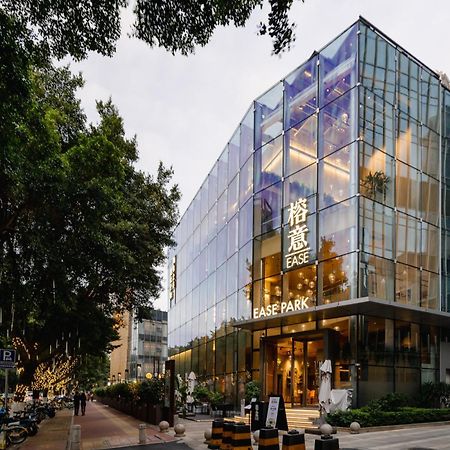 Livetour Hotel Zhujiang New Town Guangzhou Exterior foto