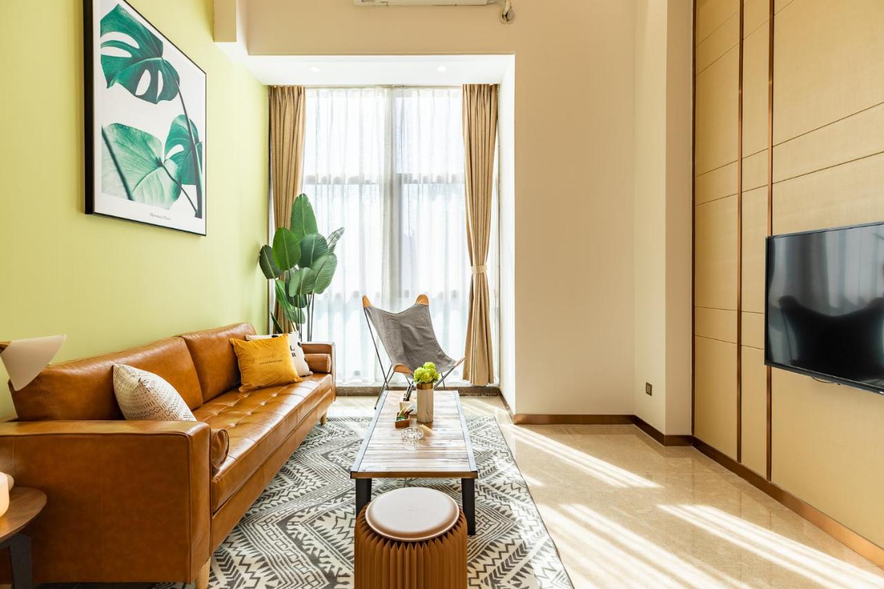 Livetour Hotel Zhujiang New Town Guangzhou Exterior foto